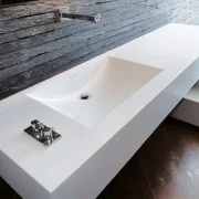 Waschbecken fugenlos eingearbeitet